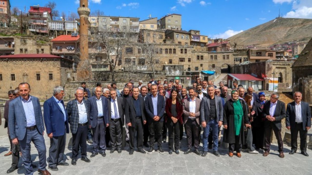 Bitlis ayakta: YSK’nın sonucu bekleniyor