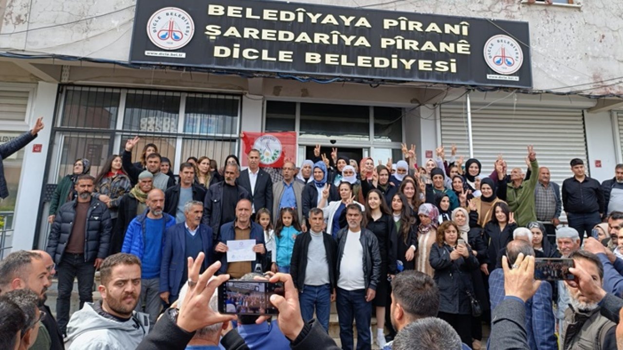 Diyarbakır’ın 3 ilçesinde daha eşbaşkanlar mazbata aldı