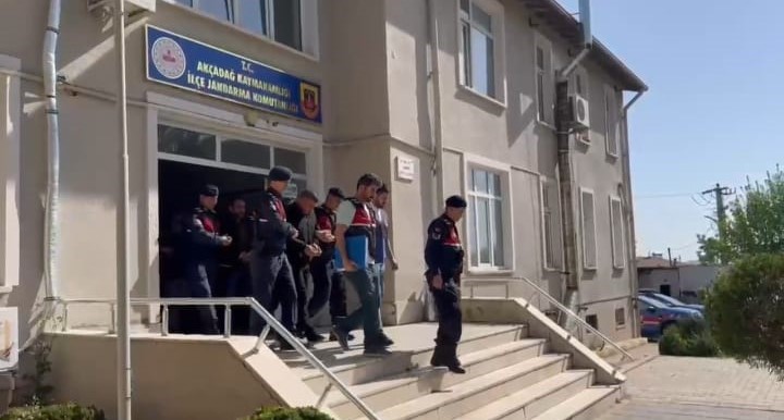 Diyarbakır’da ‘Hazro Grubu’na operasyon: 7 kişi tutuklandı