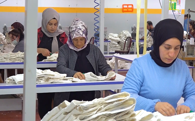 Diyarbakır'da 170 depremzede kadın iş sahibi oldu