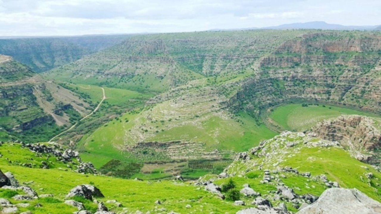 Cehennem Deresi'ne seyir terası için adım atıldı