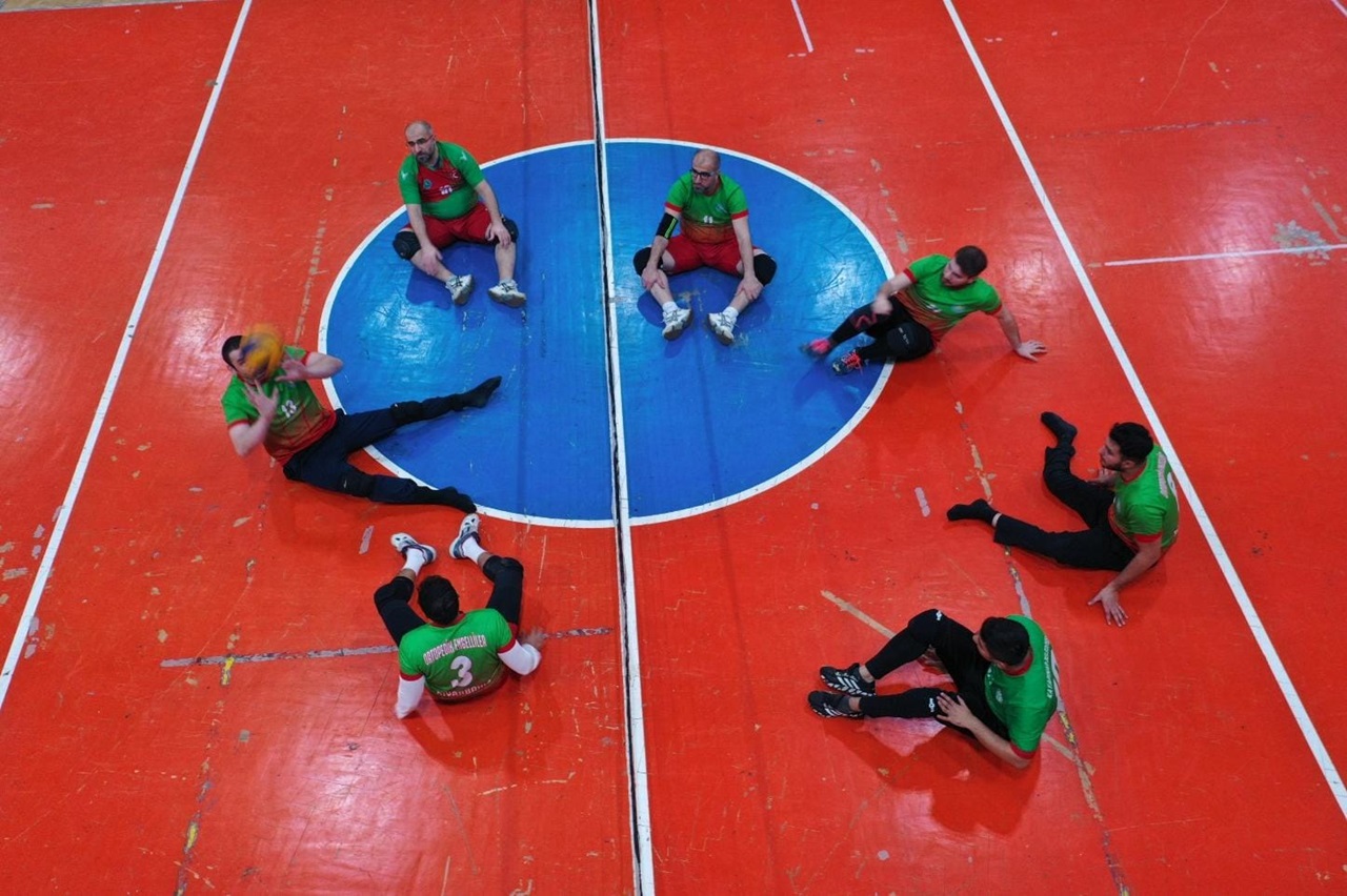 Diyarbakır da Engelli Voleybolcular parasızlıktan maça gidemedi!