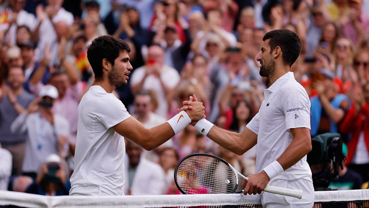 Wimbledon’ın finalistleri Djokovic ve Alcaraz oldu