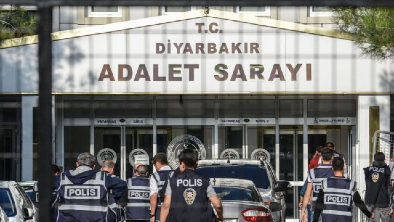Diyarbakır’da memur odasına kamera: Mahkeme karar verdi