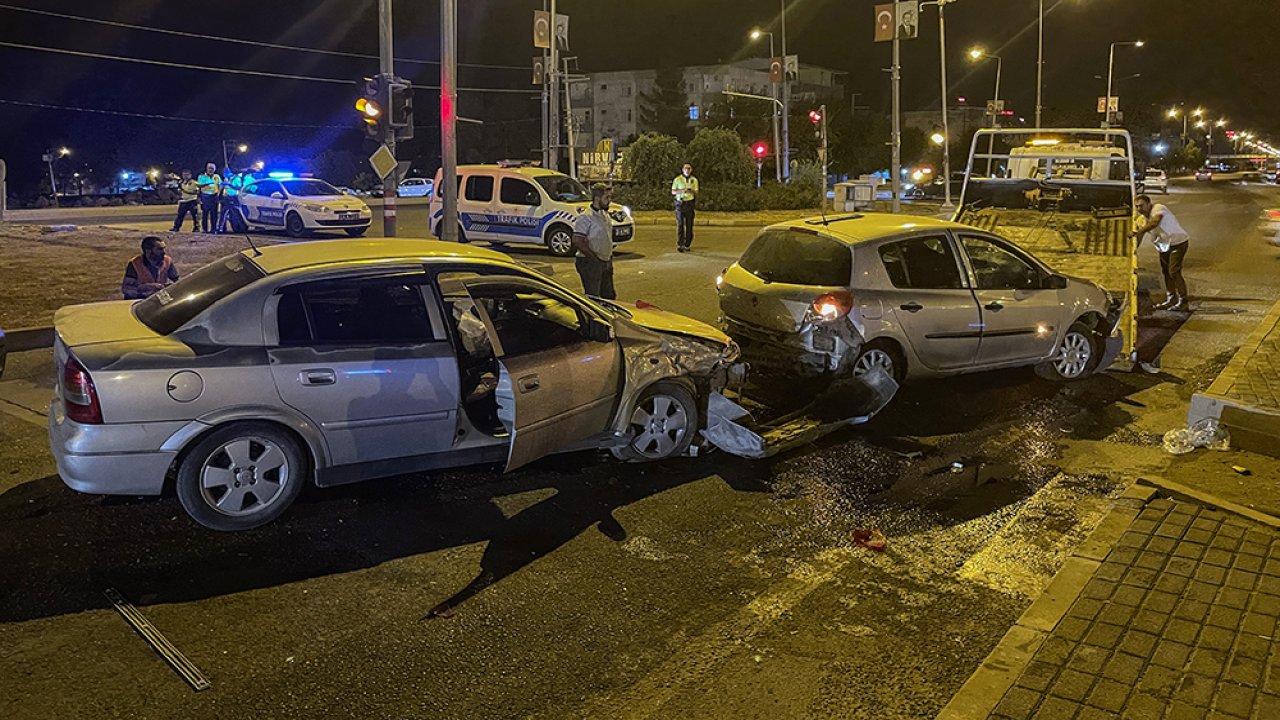 Diyarbakır'da zincirleme kaza: 7 kişi yaralandı