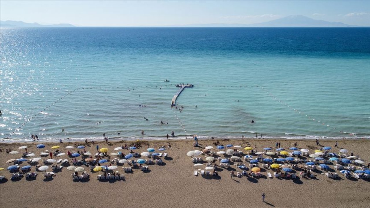 Van Gölü doldu taştı: Bodrum'u aratmadı!