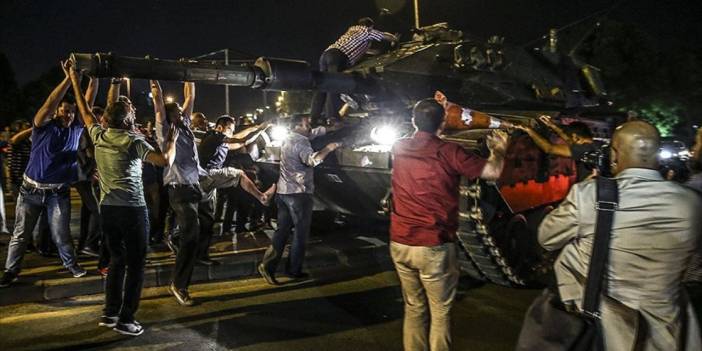 Demokrasi tarihine kara leke: 15 Temmuz’da yaşananlar