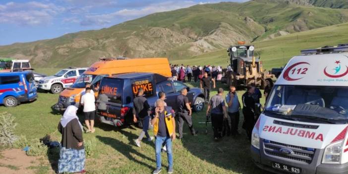 Serinlemek isteyen 13 yaşındaki çocuk suda kayboldu: Aramalar sürüyor