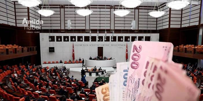 En düşük emekli maaşı 12 bin 500 lira oldu