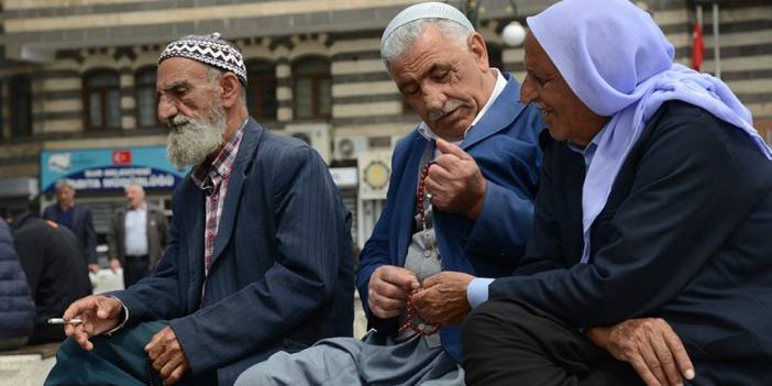 Emekli maaş farklarının hesaba yatırılacağı takvim belli oldu: İşte detaylar