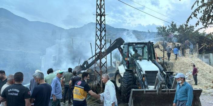 Erzurum’da yangın: 2 ev kullanılamaz hale döndü