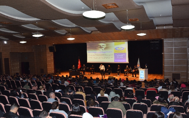 diyarbakirda-mehmet-akif-ersoy-vefatinin-87-yilinda-anildi