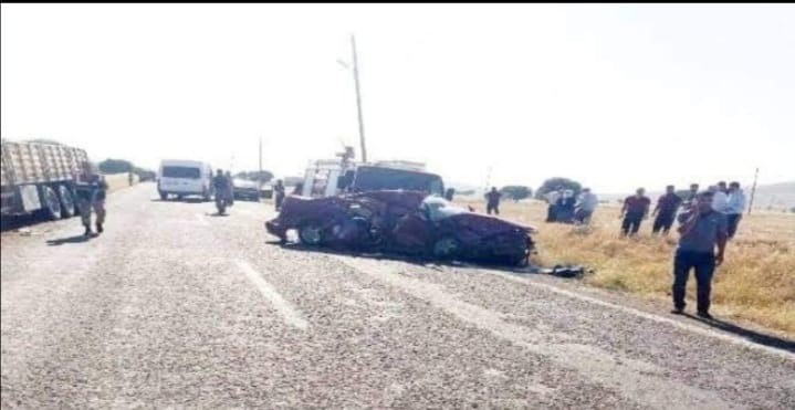 Diyarbakır’da feci kazada araç şarampole yuvarlandı: 1 ölü, 1 yaralı