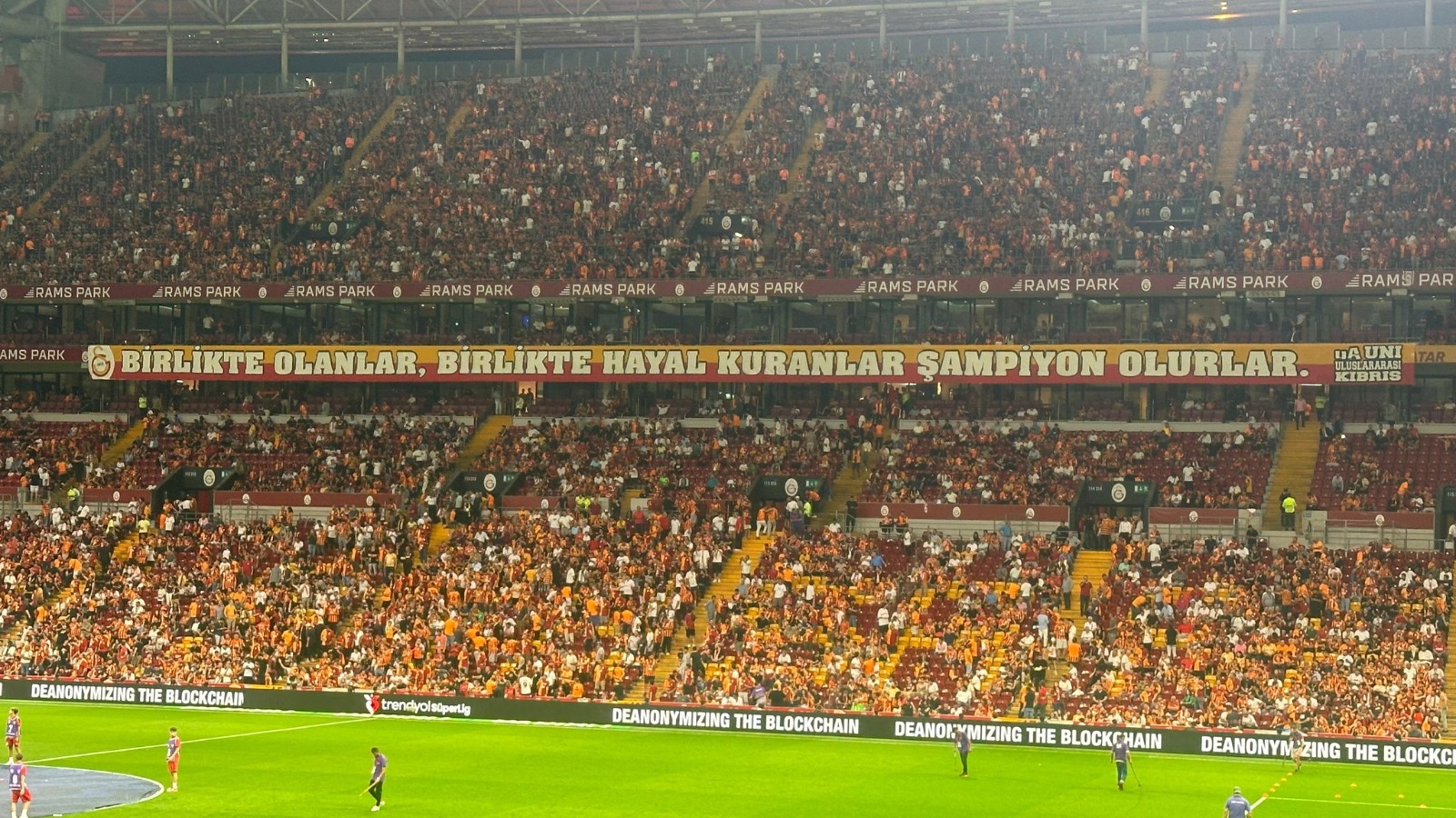 galatasary.jpeg