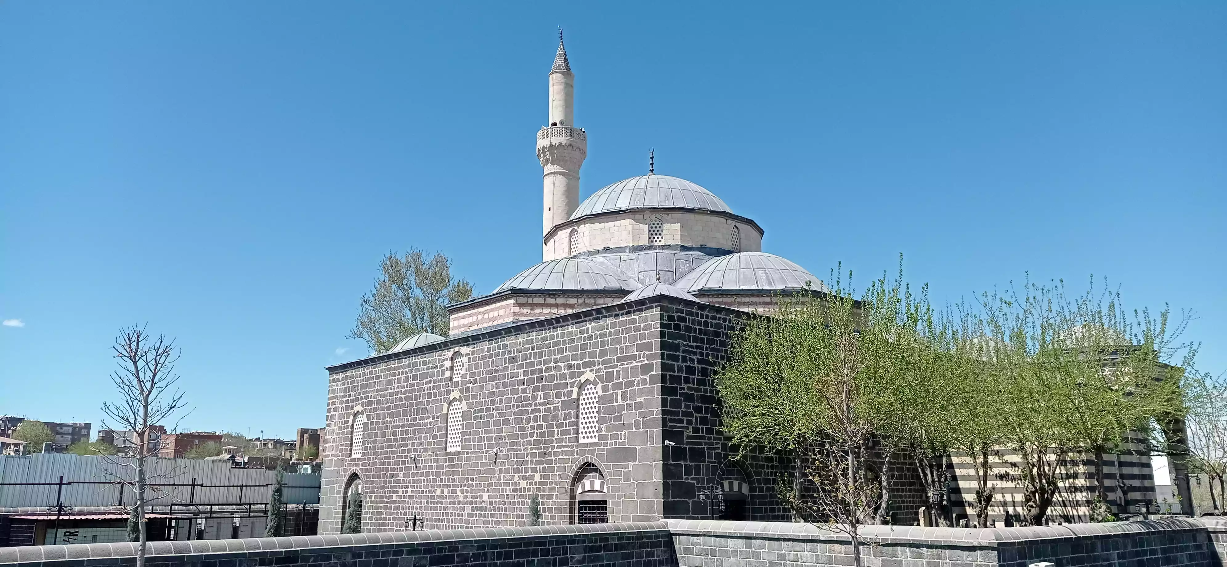 kursunlu-camii.webp